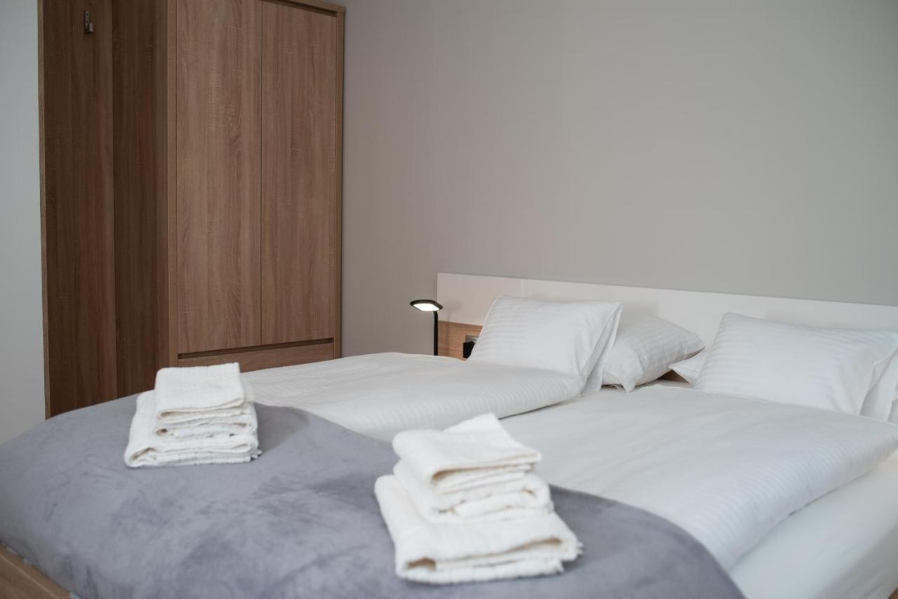 Twins Apartman Hévíz Buitenkant foto