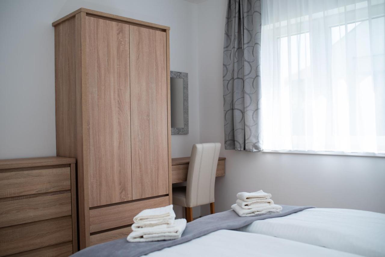 Twins Apartman Hévíz Buitenkant foto