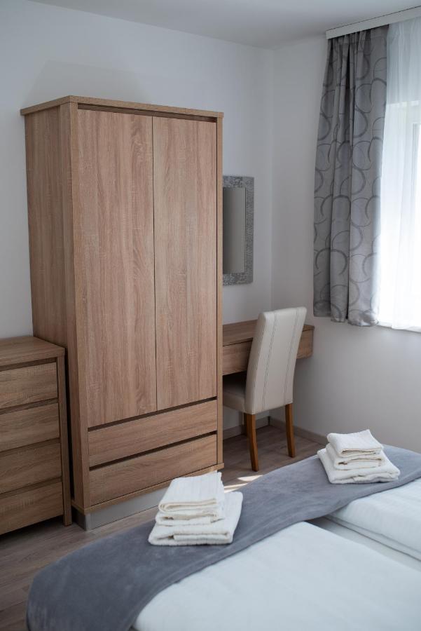 Twins Apartman Hévíz Buitenkant foto